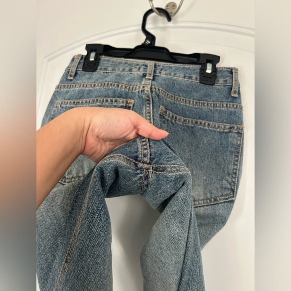 Oak & Fort Medium 90s Acid Wash Distressed High Rise Straight Jeans size small - Picture 8 of 11